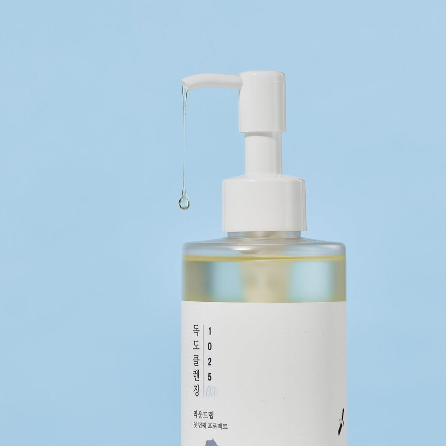 https://bo.partimefamous.com/FileUploads/produtos/skincare-coreana/cleansing-oil/1025-dokdo-cleansing-oil-round-lab-4_8c962f88-2f9b-47eb-8841-38f6da985298_900x1.jpg